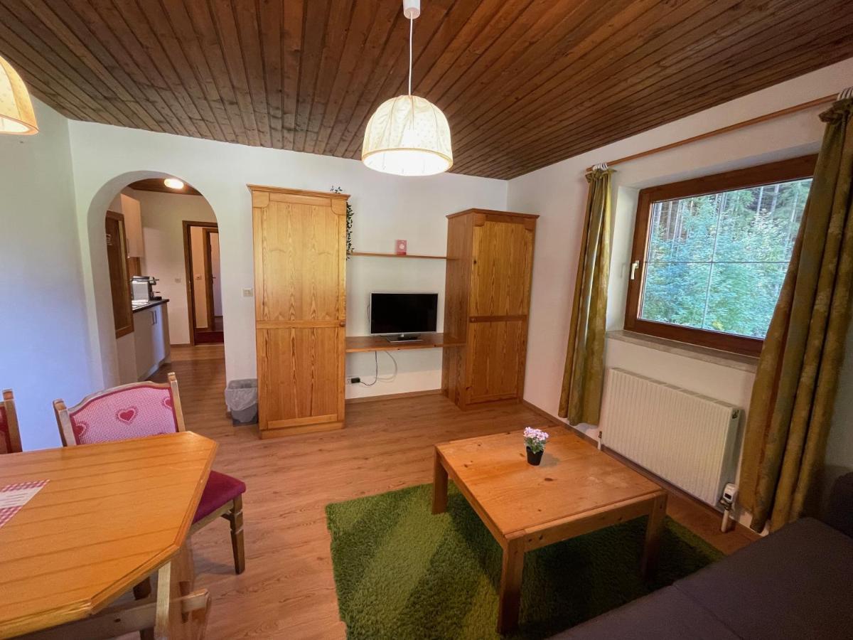 Garni Baerenwirt Bed and Breakfast Leutasch Eksteriør billede