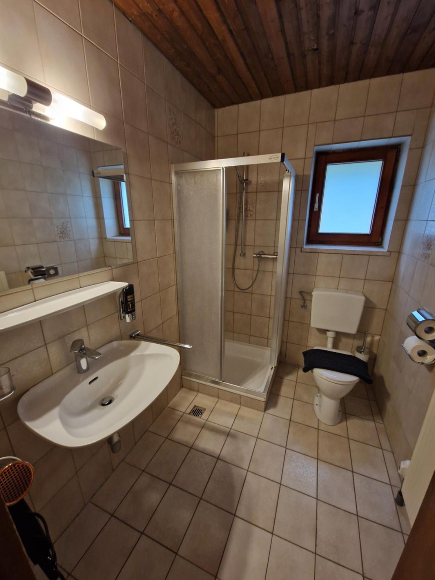 Garni Baerenwirt Bed and Breakfast Leutasch Eksteriør billede