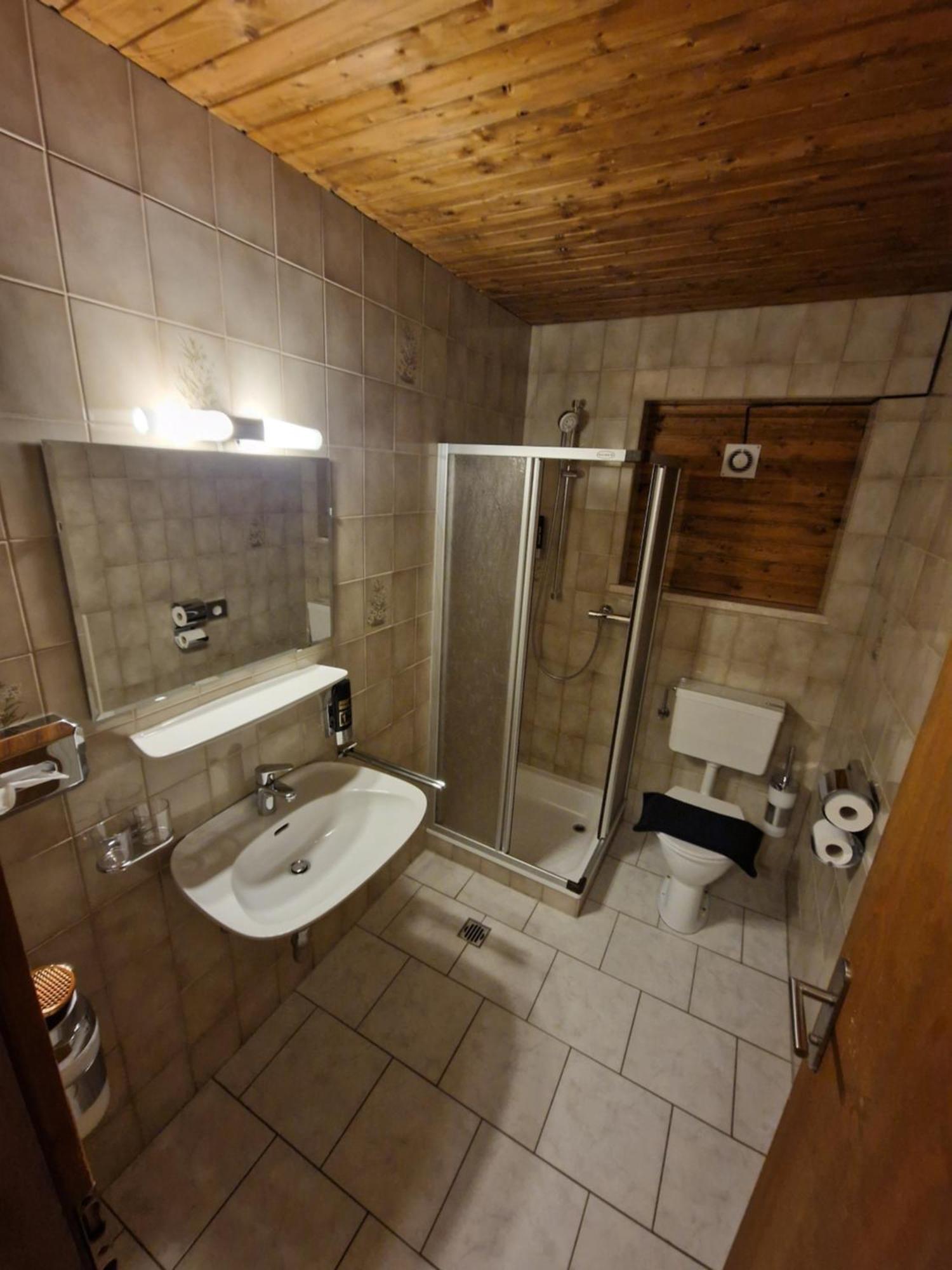 Garni Baerenwirt Bed and Breakfast Leutasch Eksteriør billede