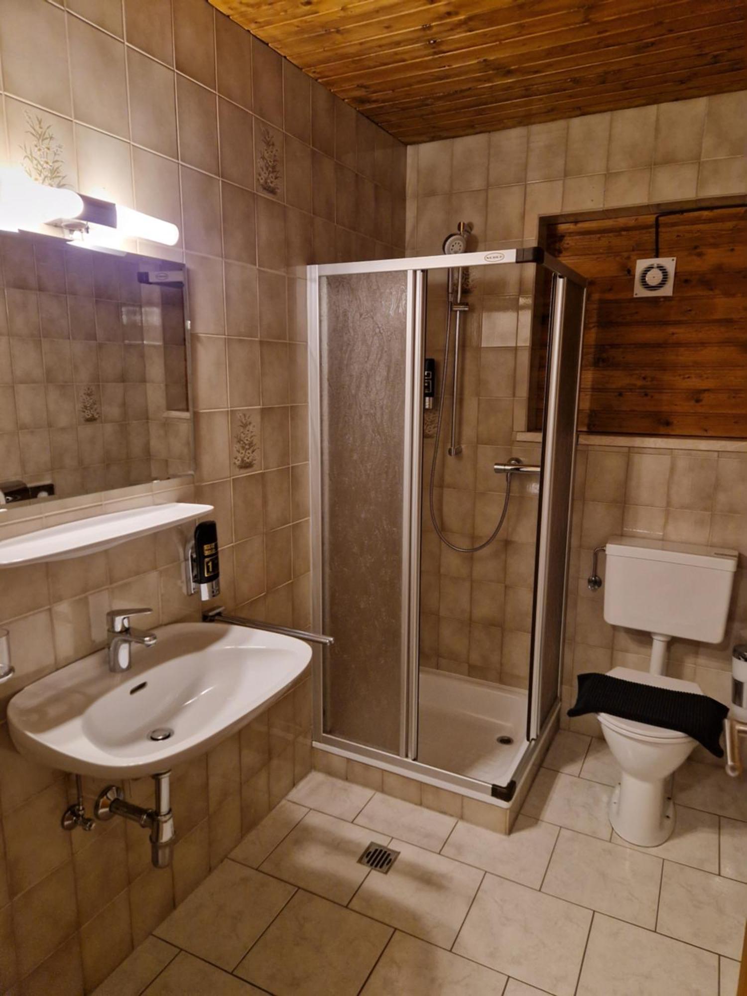 Garni Baerenwirt Bed and Breakfast Leutasch Eksteriør billede