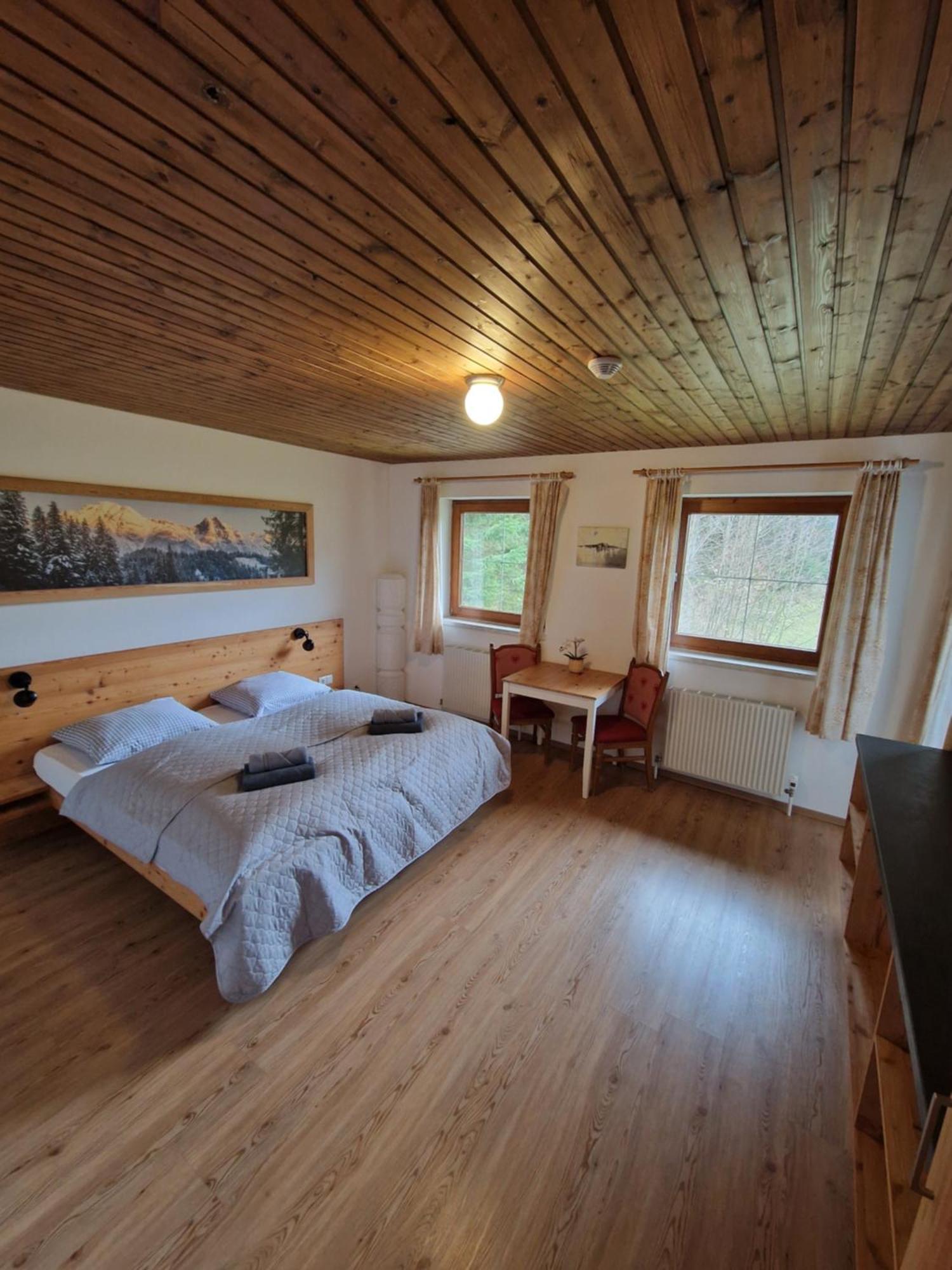 Garni Baerenwirt Bed and Breakfast Leutasch Eksteriør billede