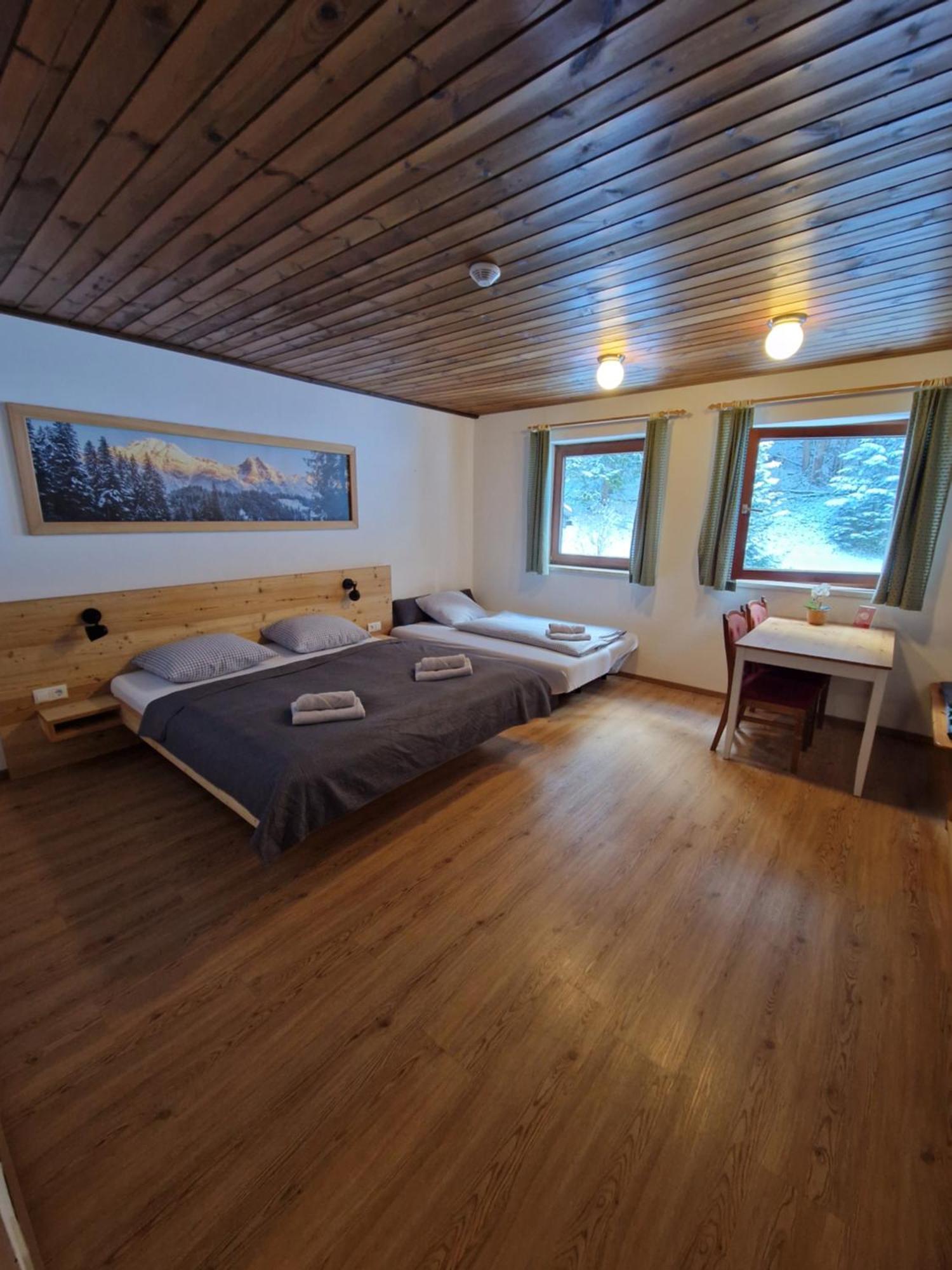Garni Baerenwirt Bed and Breakfast Leutasch Eksteriør billede